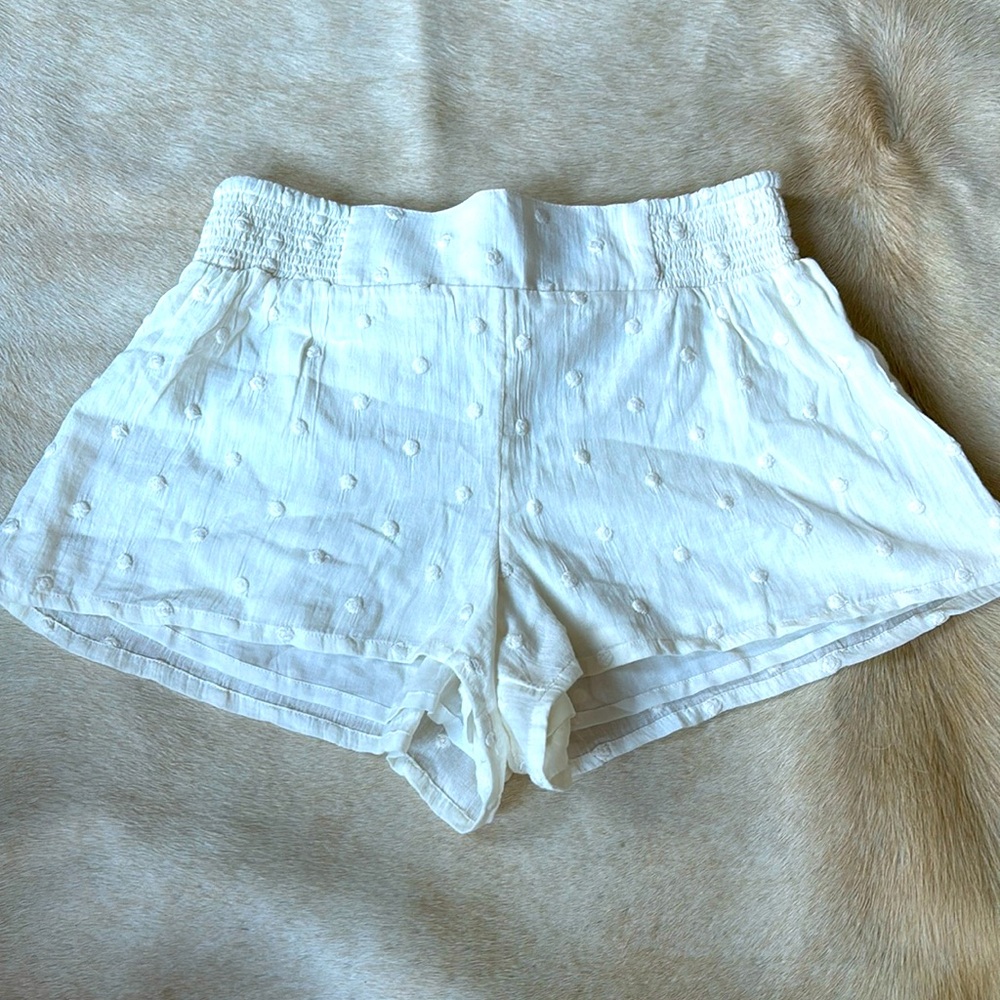 O’NEILL Cream Textured Pom Pom Shorts